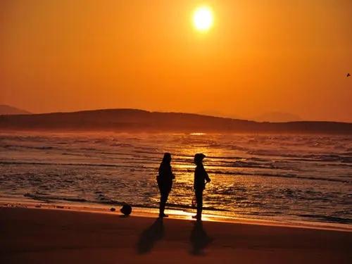 承担责任作文，承担责任 英文