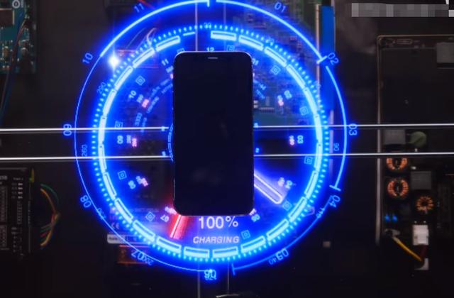 何同学是哪里人（何同学身份）