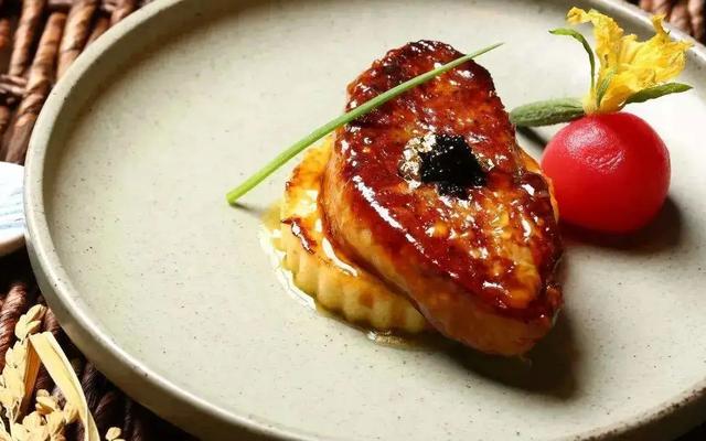 进口鱼子酱多少钱一斤（鲟鱼鱼子酱多少钱一斤）