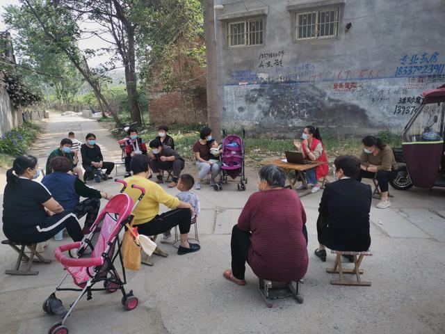 表格中家庭关系怎么填（家庭关系填表怎么填）