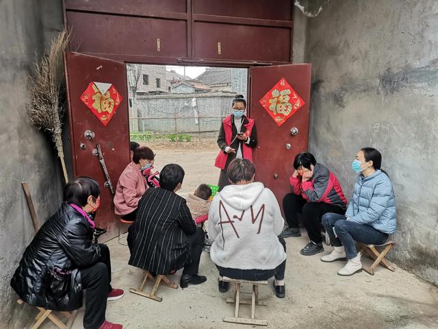 表格中家庭关系怎么填（家庭关系填表怎么填）