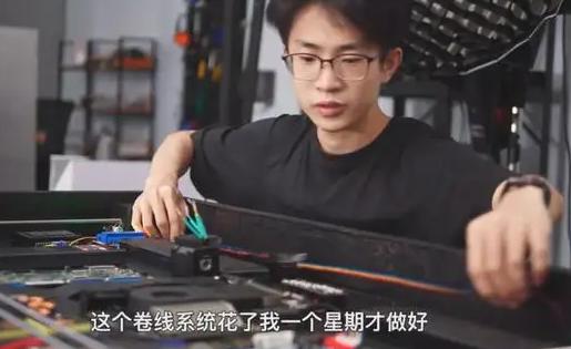 何同学是哪里人（何同学身份）