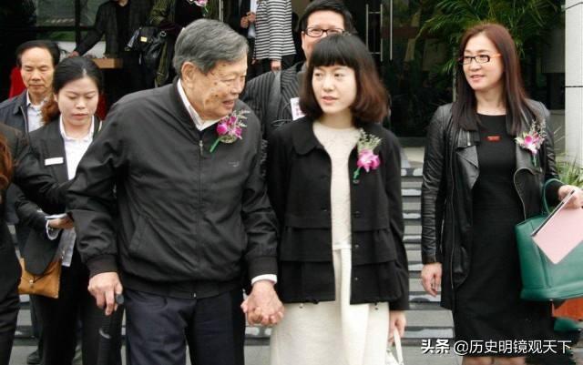 翁帆如何解决生理上的问题联合早报网下载安装（翁帆如何解决生理上的问题照片）