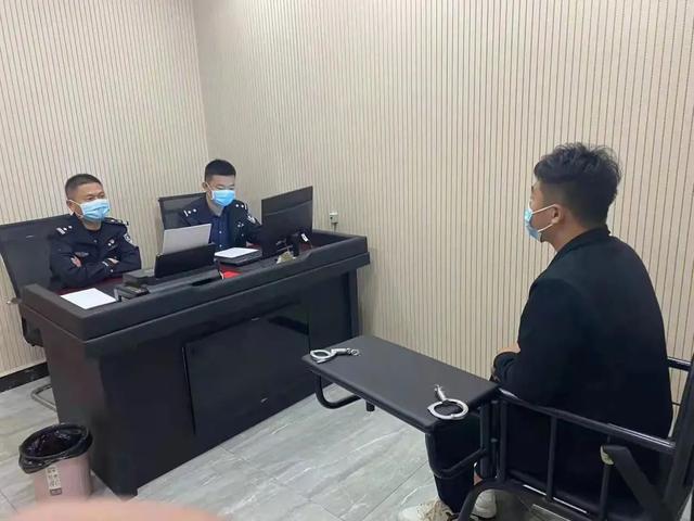 qq赚钱神器一天50元不要手机号（qq赚钱神器一天50元iOS下载）