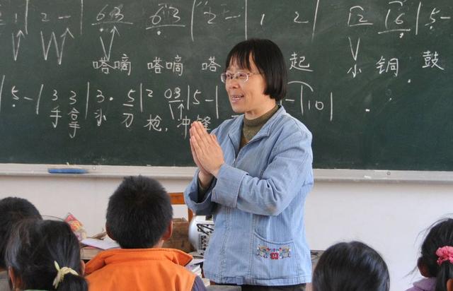 张桂梅事迹的启发与思考作文，张桂梅事迹师德师风心得