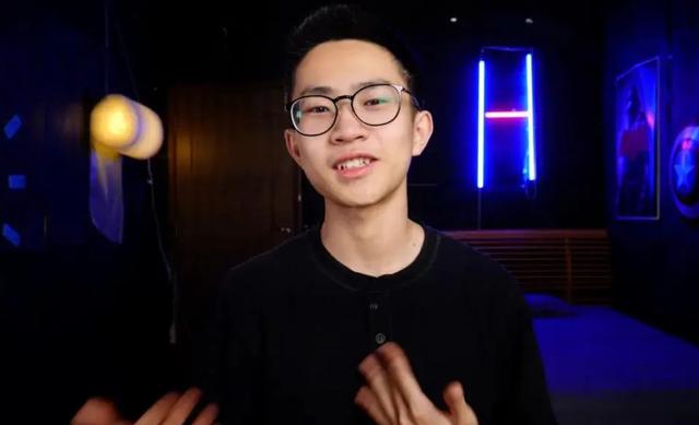 何同学是哪里人（何同学身份）