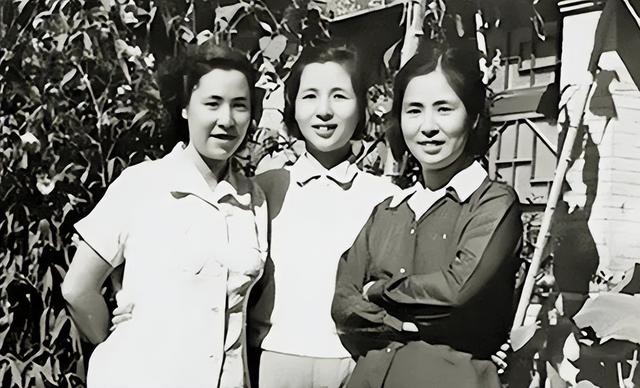 烈士家属待遇每月一般多少钱，烈士家属待遇归哪个部门管