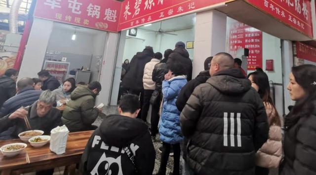 适合菜市场摆摊的独门生意（菜市场最畅销的生意）