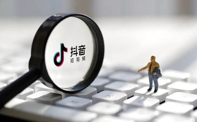 淘宝李佳琦个人资料（李佳琦个人资料多大了）