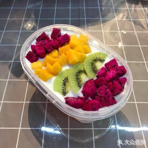 互联网100个创业项目点子（大学生互联网创业点子大全500个）