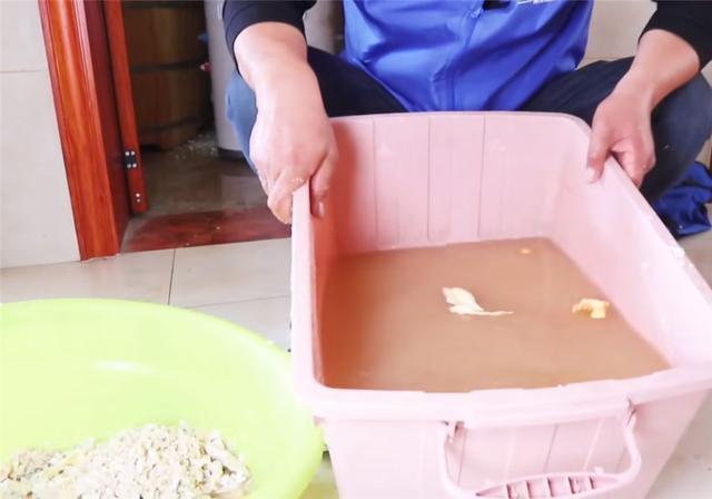 史密斯燃气热水器怎么清洗水垢视频（史密斯燃气热水器如何清洗水垢）