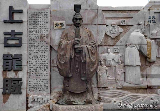 拥有龙族血统的八大姓氏（龙族有几大姓氏）