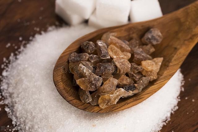 喝中药忌口哪些食物清单，大姨妈喝中药忌口哪些食物