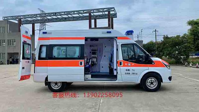 福特全顺救护车价格（江铃全顺救护车）
