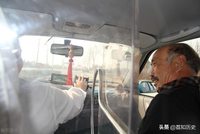 搞笑段子剧本大全短篇视频（搞笑段子剧本大全短篇中有iphone手机）