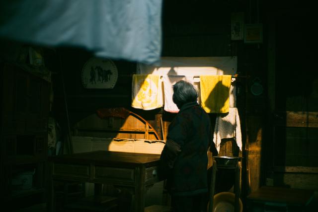 启牛商学院理财是真的吗_为什么收那么高的费用（启牛商学院理财是真的吗微信要我手机后四位送课本）