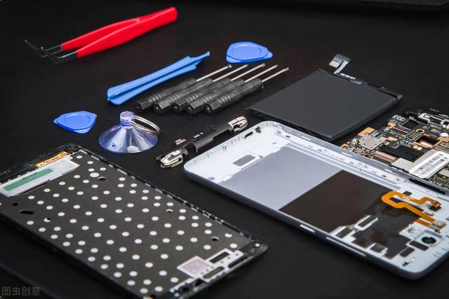 屏幕乱跳是内屏坏了吗屏幕看得到排线,屏幕乱跳是内屏坏了吗会出现三条线