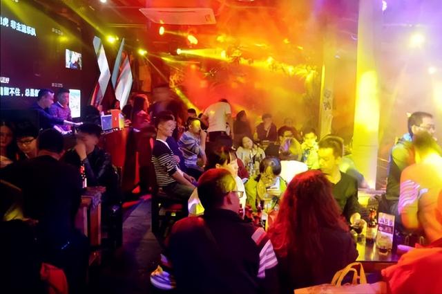 军长砸石家庄酒店事件真相图片，军长砸石家庄酒店事件是真的吗