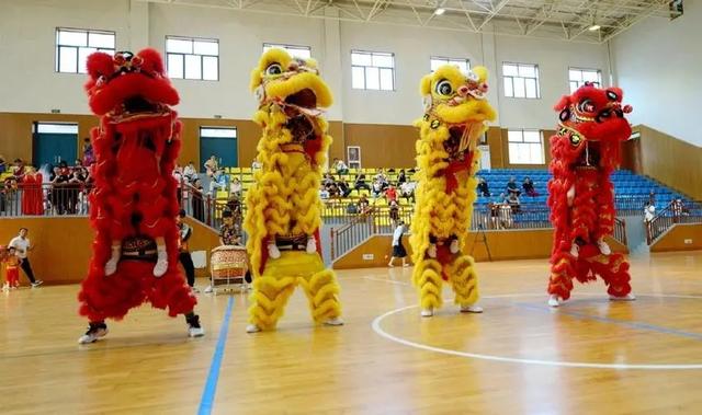 乔迁佳句白话，乔迁佳句朋友圈