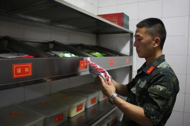 武警部队司务长是什么级别，父母爱情司务长是什么级别