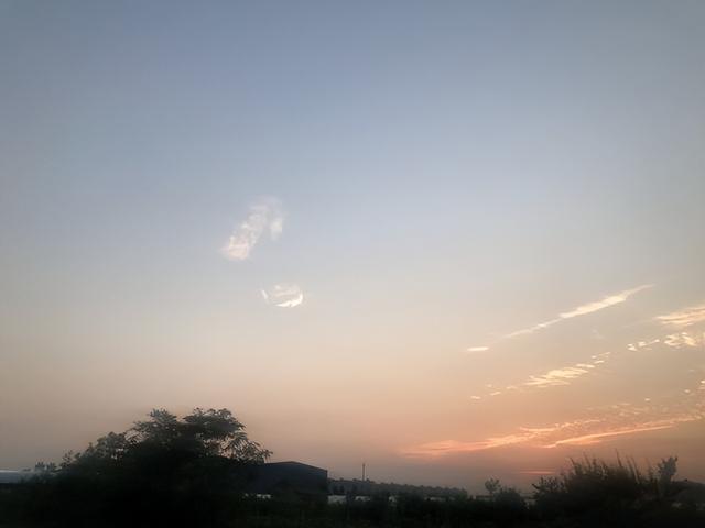 女人为什么不能送男人鞋子，女人是不是不能给男人送鞋