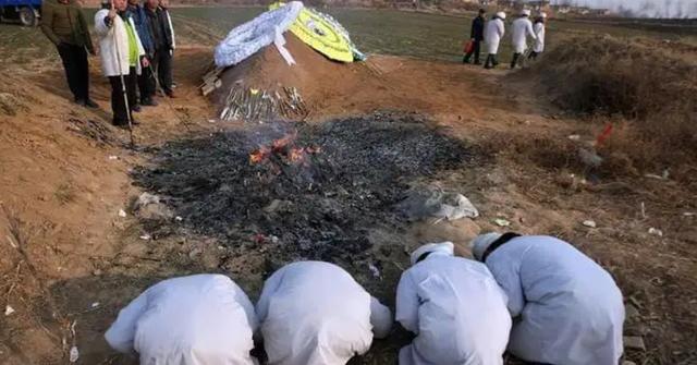 国家推行火葬的隐因，国家实行火葬的真正目的