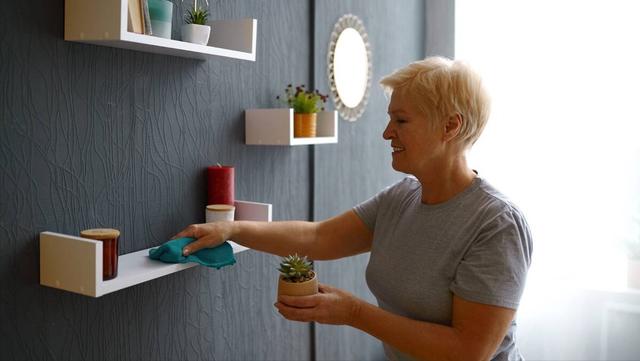 陪老人聊天住家8000汕头,陪老人聊天住家8000桥头宏达招阿姨吗