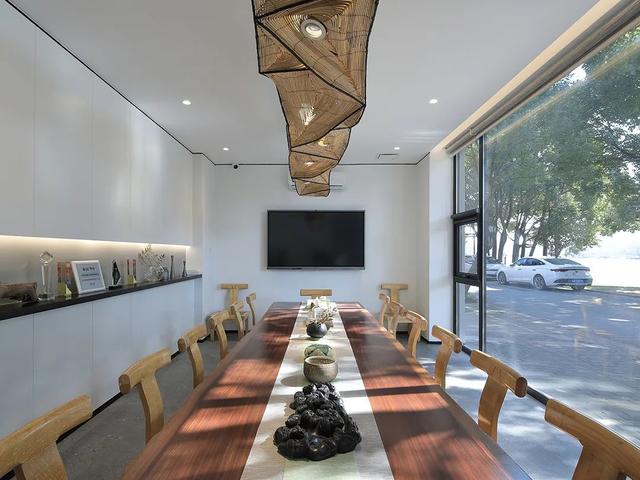 本杰明艺术漆施工步骤，本杰明艺术漆是进口的吗