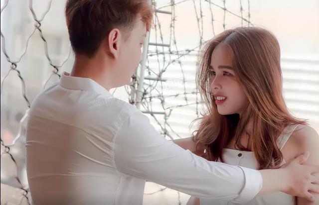 男女亲密的肢体接触有什么反应吗，男女亲密的肢体接触有什么反应没