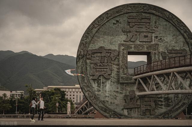 中国乐器按照什么分为吹拉弹打四大类（中国乐器按照什么分为吹拉弹打四种）