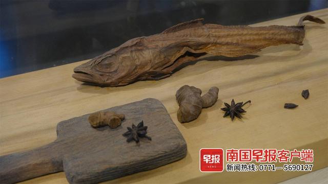 根号一约等于多少保留三位小数，根号三保留两位小数