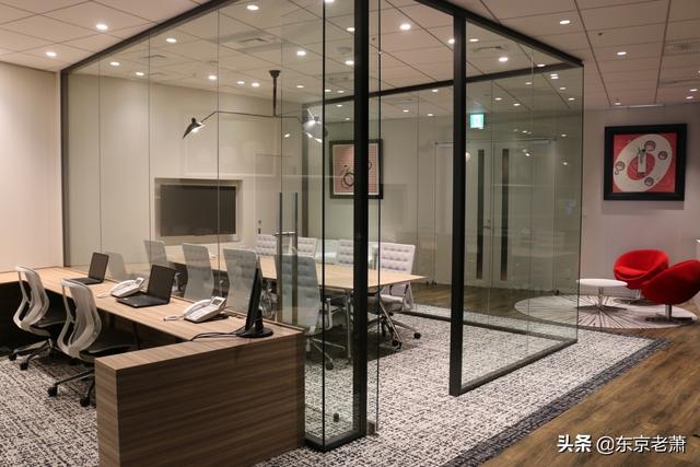 办理出国签证一共要多少钱呢英文，办理出国签证一共要多少钱呢英语