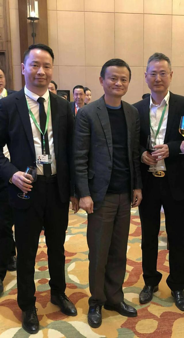 蚂蚁借了20万逾期5年多，蚂蚁借了20万逾期5年老婆的车会不会被扣起来