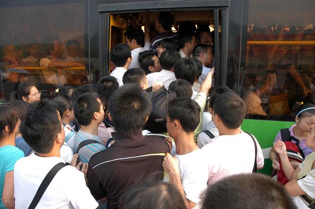 做什么小型加工厂赚钱不愁销路，开什么小厂加工赚钱