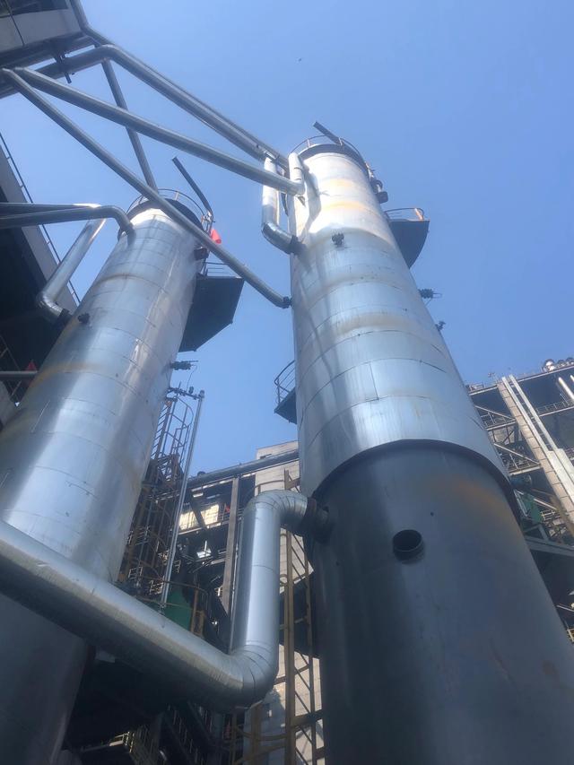 精馏塔的工作原理示意图讲解，精馏塔的工作原理PPT