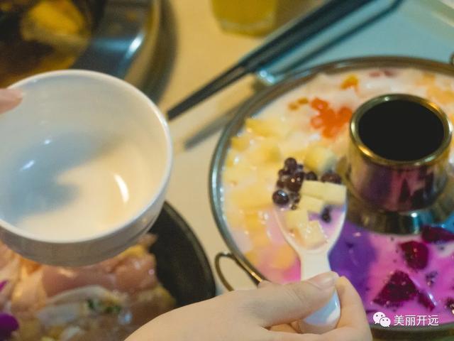 腩潮鲜火锅牛腩加盟店，腩潮鲜火锅加盟官网