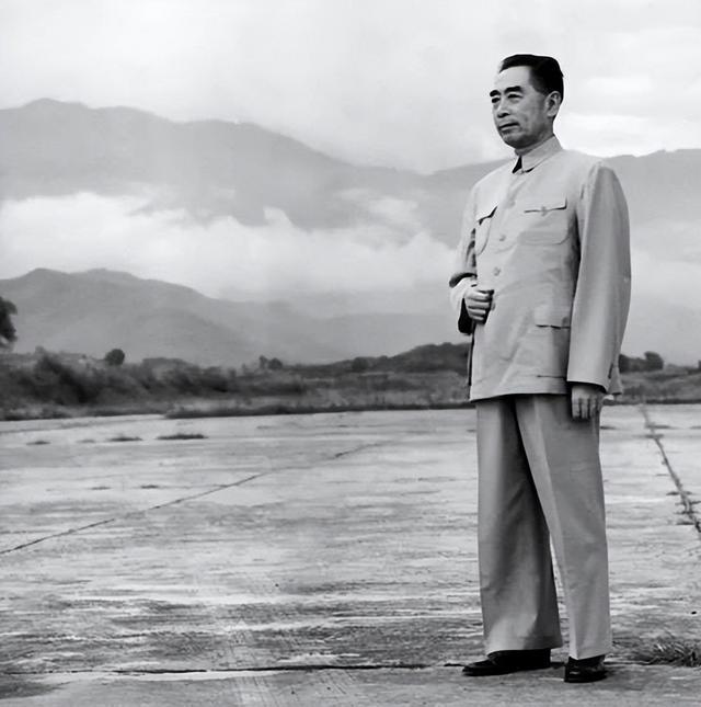 厉声呵斥的拼音是什么意思，厉声呵斥的拼音是什么_