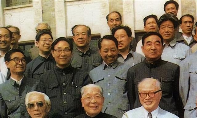 次拒绝诺贝尔奖的人，有没有人拒绝诺贝尔奖"