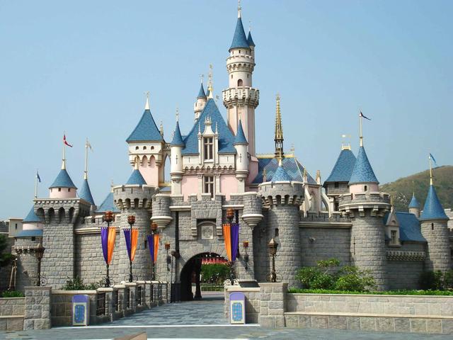 迪士尼城堡背景图高清，迪士尼城堡背景图夜晚高清壁纸