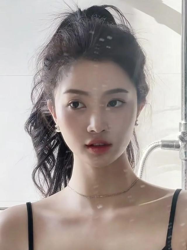 儿童编发大全简单漂亮视频教程披肩蝴蝶结，儿童编发大全简单漂亮视频教程下面好多小编