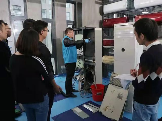 找精准客户的app（寻找客户的14种方法）