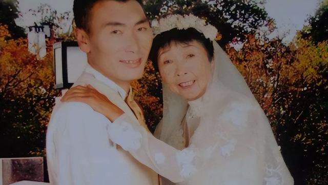 马玉琴年轻的时候照片，马玉琴三十多的照片