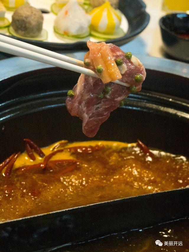 腩潮鲜火锅牛腩加盟店，腩潮鲜火锅加盟官网