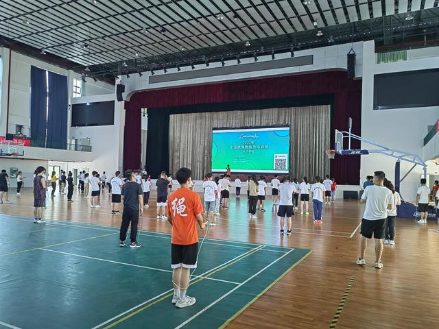 广州小学跳绳达标标准2022，小学跳绳达标标准2022五年级