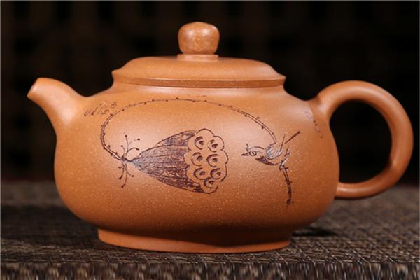 服装加盟店排行榜加盟10大品牌，火锅店加盟店排行榜加盟10大品牌