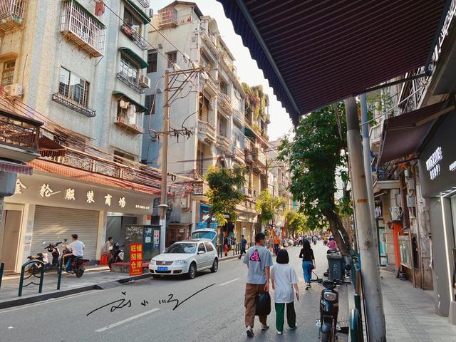 广州服装尾货批发称斤（广州童装尾货批发市场）