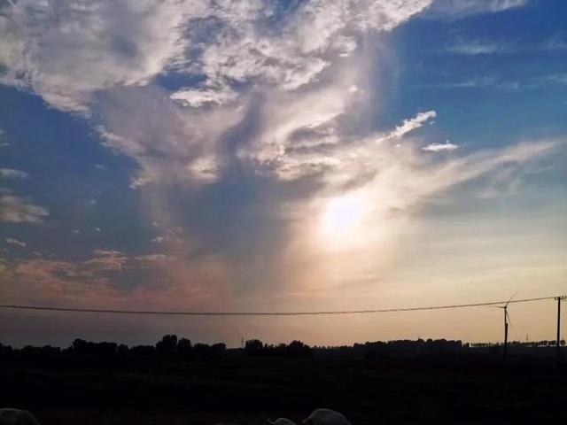 唯美短句英文5个字以内，好听的英文句子简短5字