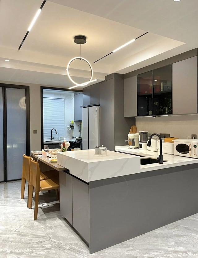 装修文案怎么写吸引人 贴墙砖，装修文案怎么写吸引人_