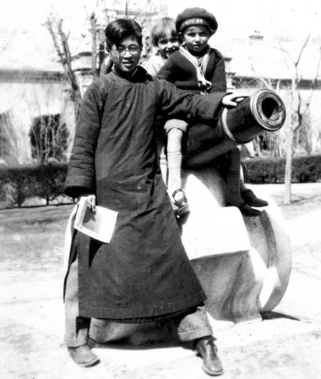 次拒绝诺贝尔奖的人，有没有人拒绝诺贝尔奖"