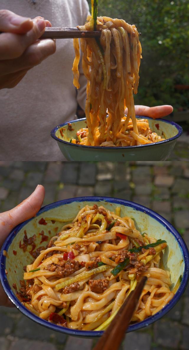 生日吃什么食物寓意好呢，老人生日吃什么食物寓意好